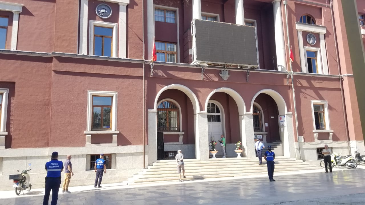 Durrës, kjo është lista e 11 objekteve që do të prishen dhe rindërtohen në të njëjtin truall
