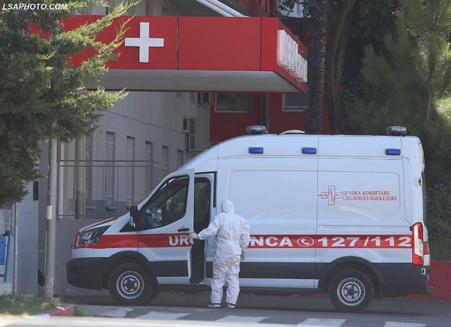 Situata në spitale/ Bien infeksionet, por vdekjet mbeten të larta, sa pacientë janë të intubuar dhe në terapi intensive