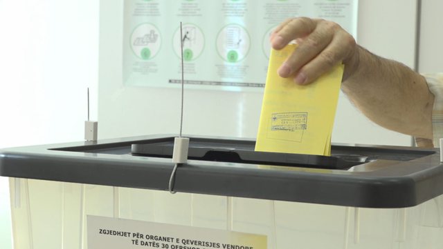 Ja si do të jetë fleta e votimit në zgjedhjet e 25 prillit/ Kolegji Zgjedhor merr vendimin Ja si do të jetë fleta e votimit në zgjedhjet e 25 prillit/ Kolegji Zgjedhor merr vendimin
