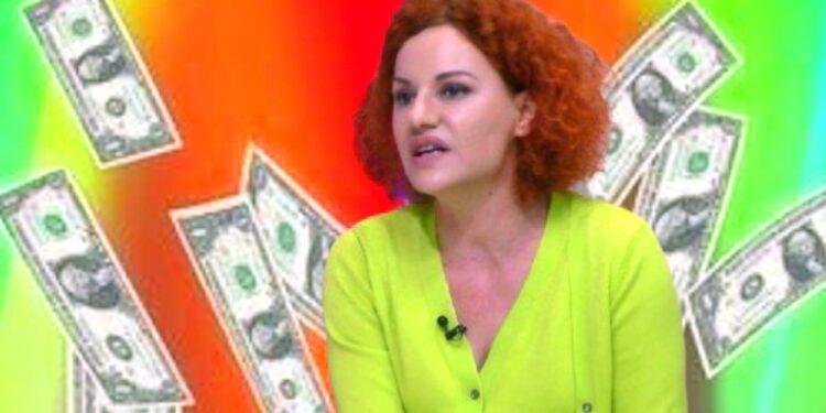 Horoskopi : Puna, dashuria dhe paratë