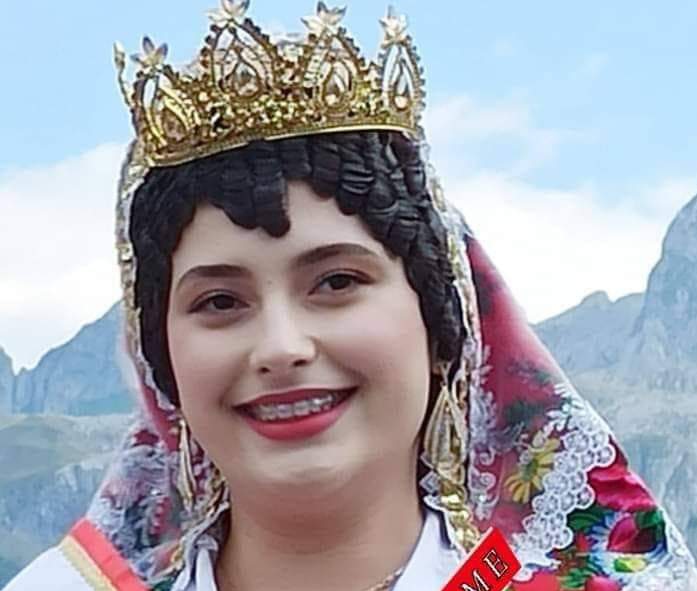 “Aureljana Vushaj më e bukura e bjeshkëve të Malësisë së Madhe “ “Aureljana Vushaj më e bukura e bjeshkëve të Malësisë së Madhe “